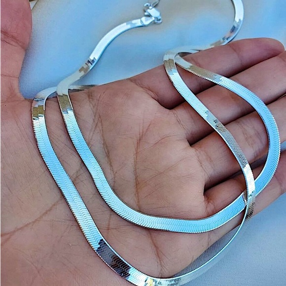 Sterling Silver Herringbone Flat Snake Necklace - Picture 16 of 16